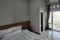 Guest House Saqeena Syariah Near Blitar Park RedPartner