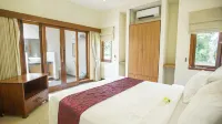 Kalicaa Villa Tanjung Lesung Hotels in Panimbang