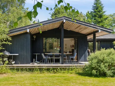 "Lasse" - 1.5km from the Sea Hotels near Esrum Kloster & Møllegård