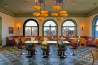 Hotel Genevieve - breakfast