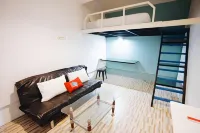 De Container Guest House