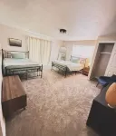 5-BR/3-BA - Luxury - Spacious - Outdoor Theater - Pool Table