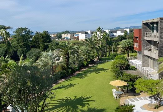 동백바다펜션 정원