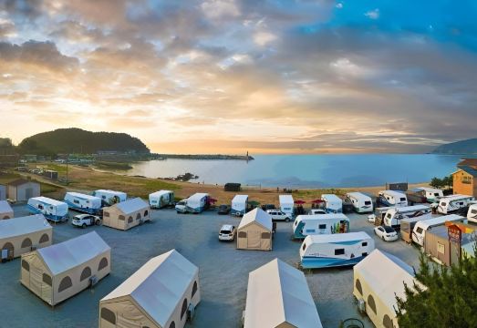 태안 학암포카라반