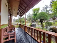 Villa Puncak 3 Kamar Elegant DD3 by AkuVilla Hotel di Cipanas