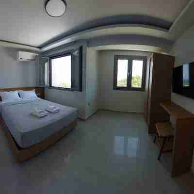 Terra Olivia Luxury Villas and Suites Rooms