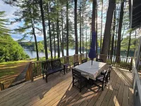 Tranquil, serene Sebago Lakefront House on 2 wooded acres - 300ft waterfront!