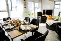 Apartment house Windland Hotel a Pouch