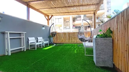 Jacuzzi Beach Suite W/ Gym: 4 rooms + Huge Balcony