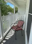 3 bed/3.5 bath Fish Creek Condo: walking distance to beach/parks, bars & dining