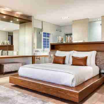 Villa Adara - a Modern Masterpiece in Camps Bay Rooms