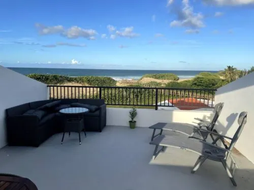 Villa Luna at Marbela Casa de Playa