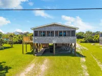 4Br Hatteras Retreat • 5-Min Walk to Beach • Pet Friendly