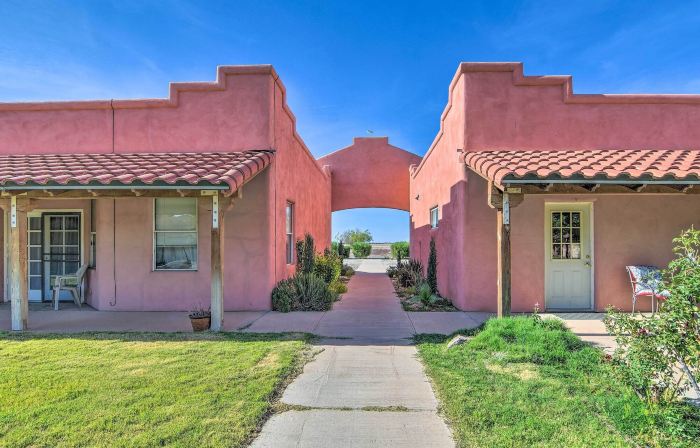 Single-Story Eloy Apartment w/ Patio Space!