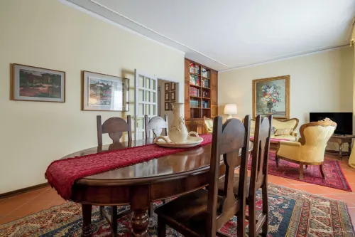 Adriana House Elegant and Bright Hotels in Scandicci