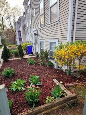 Charming 3-bedroom townhome with luxury  settings, AC ,WiFi in brilliant Bowie Hotels in Bowie