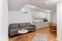 Newly Built Basement Suite – Comfort & Convenience