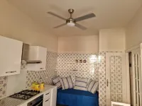 Luna apartment with free parking.