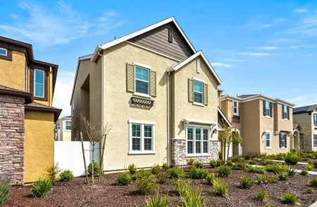 Spacious 4-bedroom 3-bath pet friendly house in West Roseville