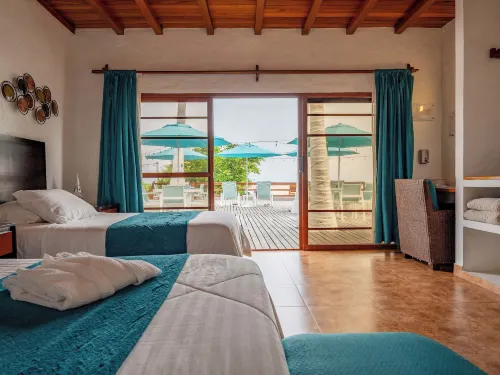 Isamar Hotel