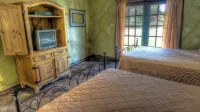 6-bedroom Lodge on 12 acres in Concan, Texas.  Swimming pool & hot tub.