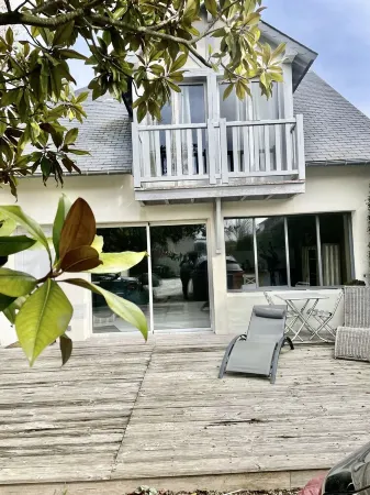 House close to the beach