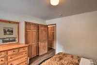 24-0107 16-Acre Fairplay Cabin w/ Mountain Views! - 3-Star