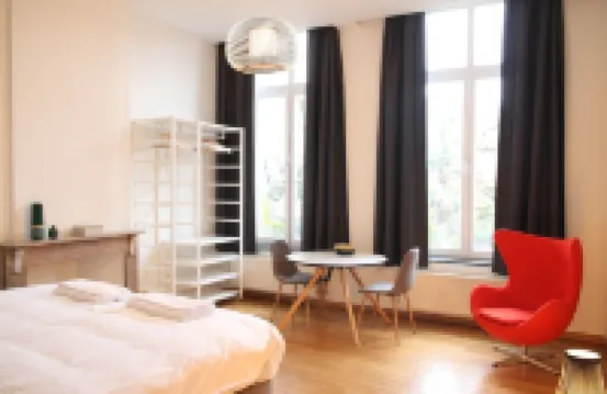 In the very heart of the Historic Center, beautiful residence.