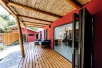 Home In Hacienda Iguana, walk to the beach