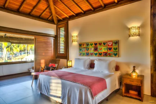 Casa Linda, sea front of Taipus de Fora beach, Marau