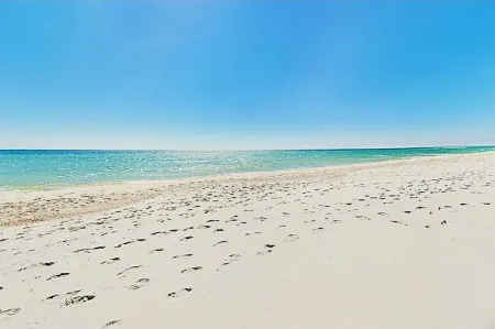 SeaSpray ☀️ 2nd FL Beach Front Oasis • 3 Pools • Hot Tub • Tennis • Marina 🐠 Отели рядом с достопримечательностью «Perdido Key Beach»