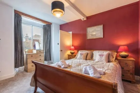 Grade II Listed Historic Town house in East Sussex