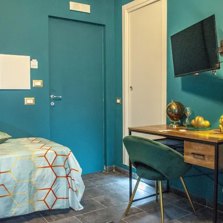 LH51 Rooms