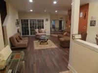 5-bed home in Myrtle Beach has AC, WiFi, pool table, garage, HOA large amenities