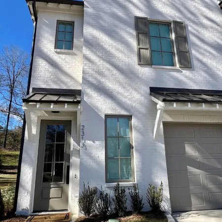 NEW Luxury Townhome in prestigious Moores Mill area of Auburn, AL!