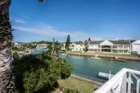 Comfort on the waters edge Hotels in Port Alfred