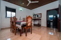 ALAKESHWARA HOME  STAY FULLY FURNISH  3 BED ROOM 2 bath  APARTMENT  IN KOTTE