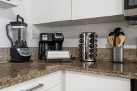 King Size Beds, Chef's Kitchen & Central Location Hotels in West Little River