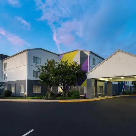 Fairfield by Marriott Inn & Suites Lancaster