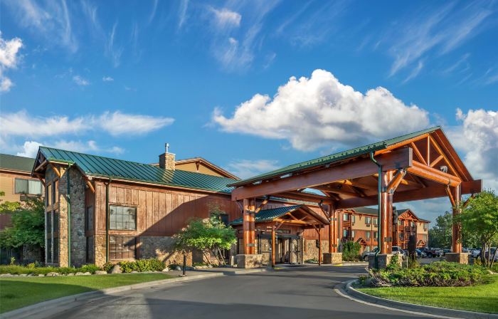 Best Western Plus Kelly Inn  Suites
