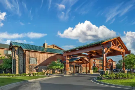 Best Western Plus Kelly Inn Suites