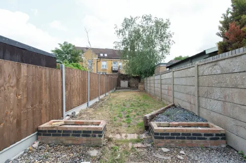 Traditional home with a modern charm Hotels in Stone