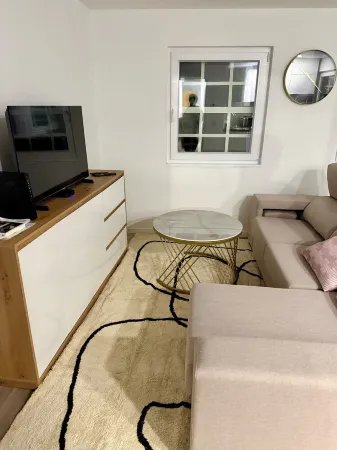 Charming 2-bedroom apt in lovely Guarda with AC, WiFi - Hystoric city centre