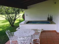 Las Jaras Aguas Termales - avec sources thermales
