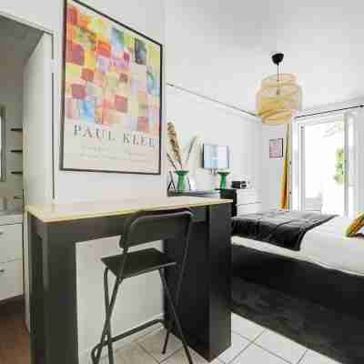 Charming studio - 2P - Batignolles Rooms