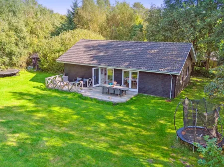 "Pietari" - 1.2km from the Sea Отели в г. Одсхерред