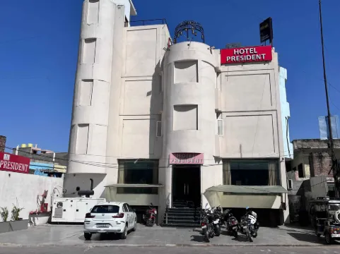 Hotel President