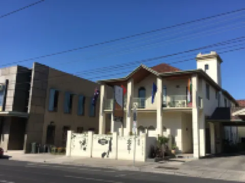 Brunswick Tower Hotel Hotels in Coburg North