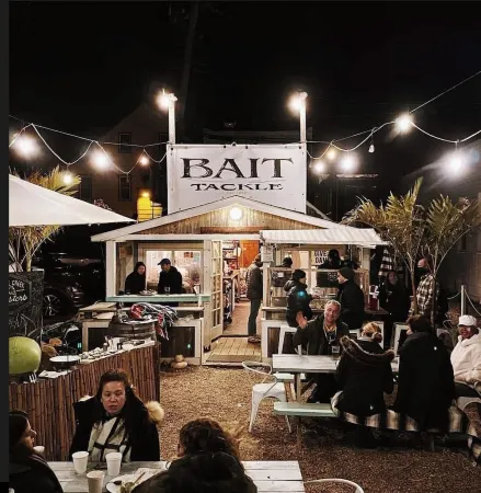 Modern Farmhouse Steps to Beach and Love Lane