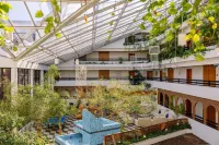 Muthu Oura Praia Hotel Hotel a 